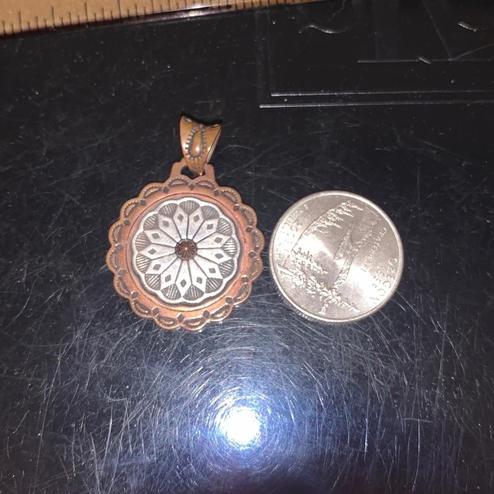 K J and copper pendant - Picture 6 of 6